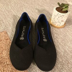 Rothy’s Black Round Toe Size 9